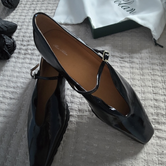 Marc Nolan Women's Green Flats & Loafers - Picture 7 of 8